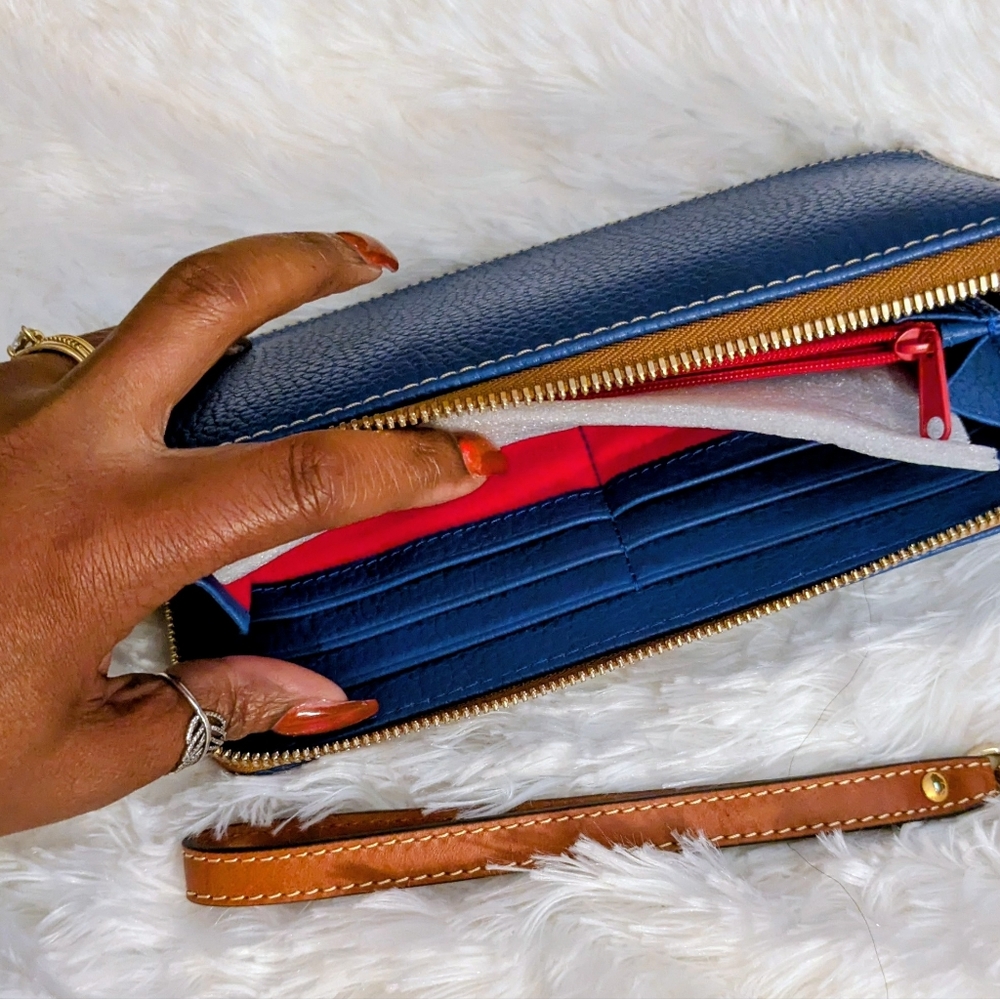 NWTs Dooney And Bourke Pebble Grain Small Ashton Tote On The Color Persian 🔵💙 - Picture 11 of 11